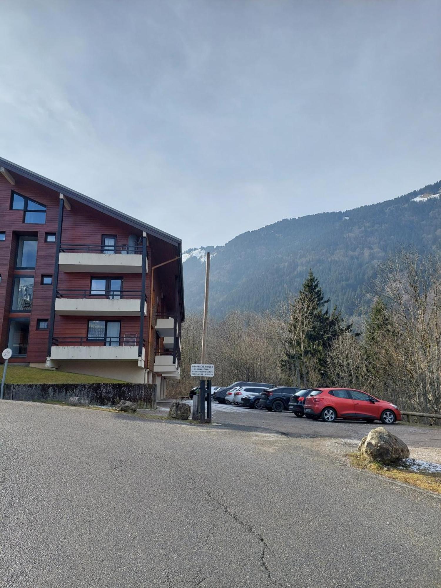 Appartement Calme Et Apaisant Saint-Jean-dʼAulps Екстериор снимка